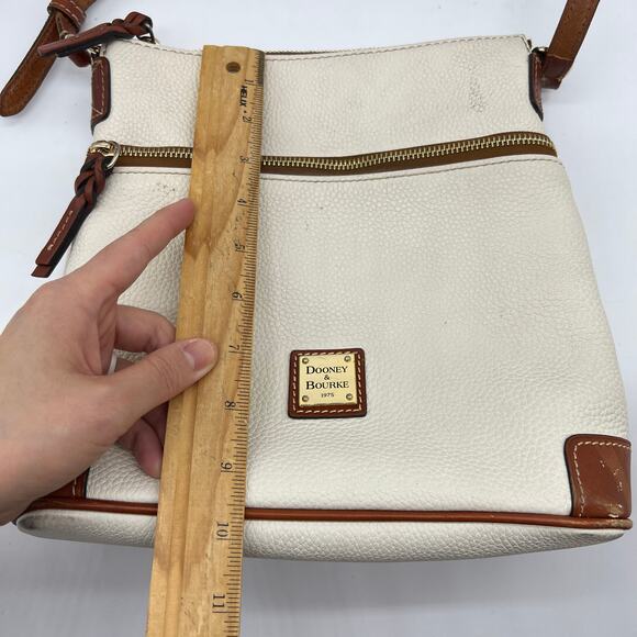Dooney & Bourke Pebble Leather Crossbody Purse White - Picture 15 of 16